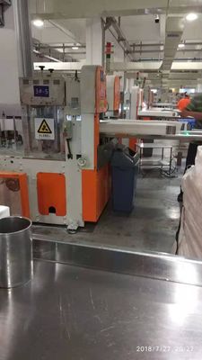 5.5KW 3000 ورقة / دقيقة آلة نقش منديل الغداء