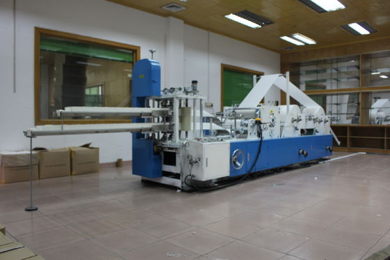 2 سطح مغلفة 5.5KW لون الطباعة آلة طي منديل
