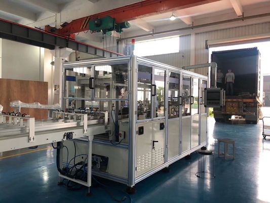 7.5KW آلة مناديل الوجه مع حزام ناقل ، 40 عبوة / دقيقة آلة إنتاج المناديل الورقية